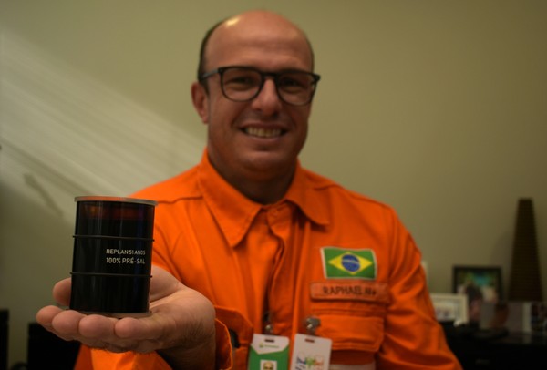 Raphael Franco de Campos, gerente geral da Replan, destaca que obra, listada no Novo PAC, está dentro do cronograma e deve reforçar a capacidade produtiva da Replan a partir de 2025 — Foto: Fernando Evans/g1