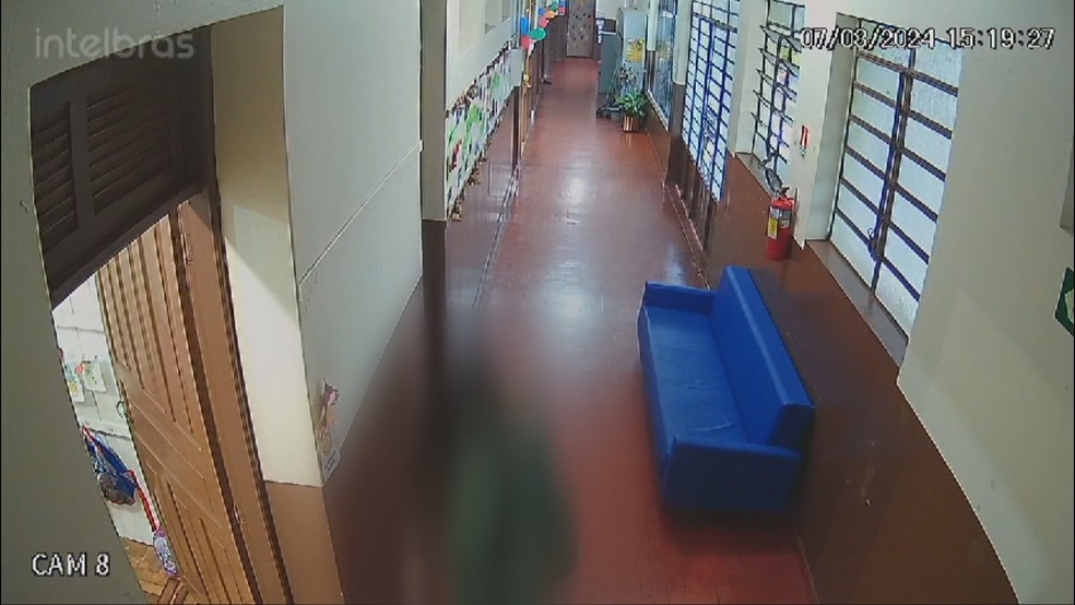 Polcia Civil investiga agresso  criana em escola infantil em Carazinho, na regio norte do RS — Foto: Reproduo/ RBS TV