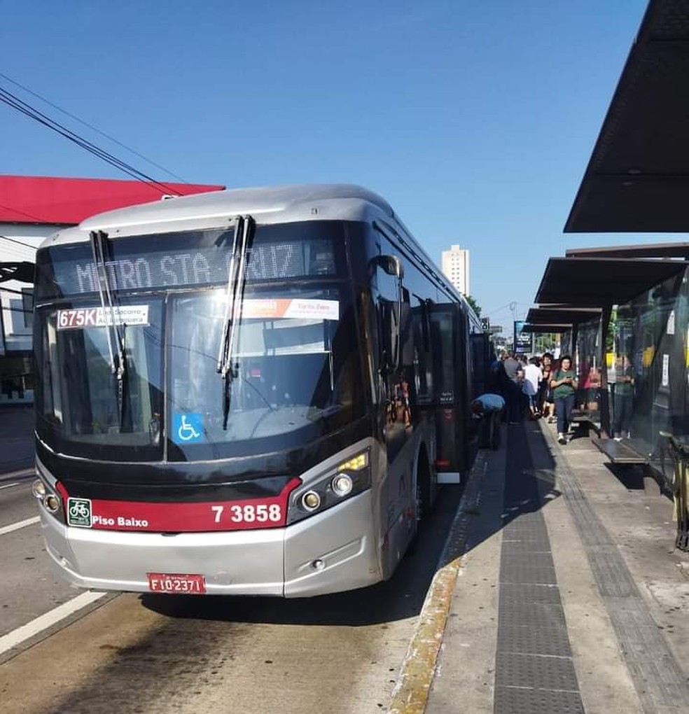 NOVO JOGUINHO DE ÔNIBUS AO VIVO - City Bus Manager 