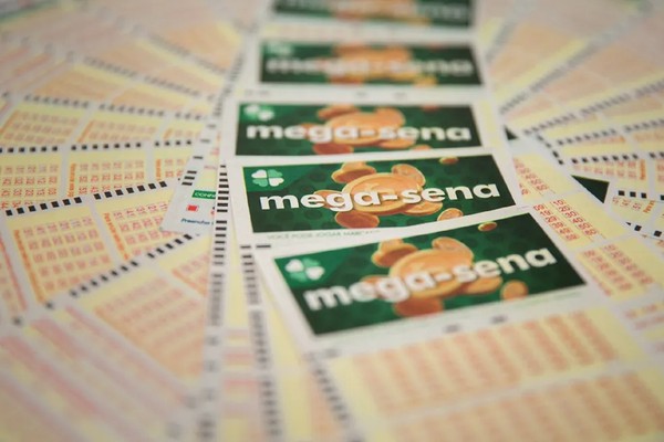 Mega-Sena acumula e próximo prêmio chega a R$ 52 milhões