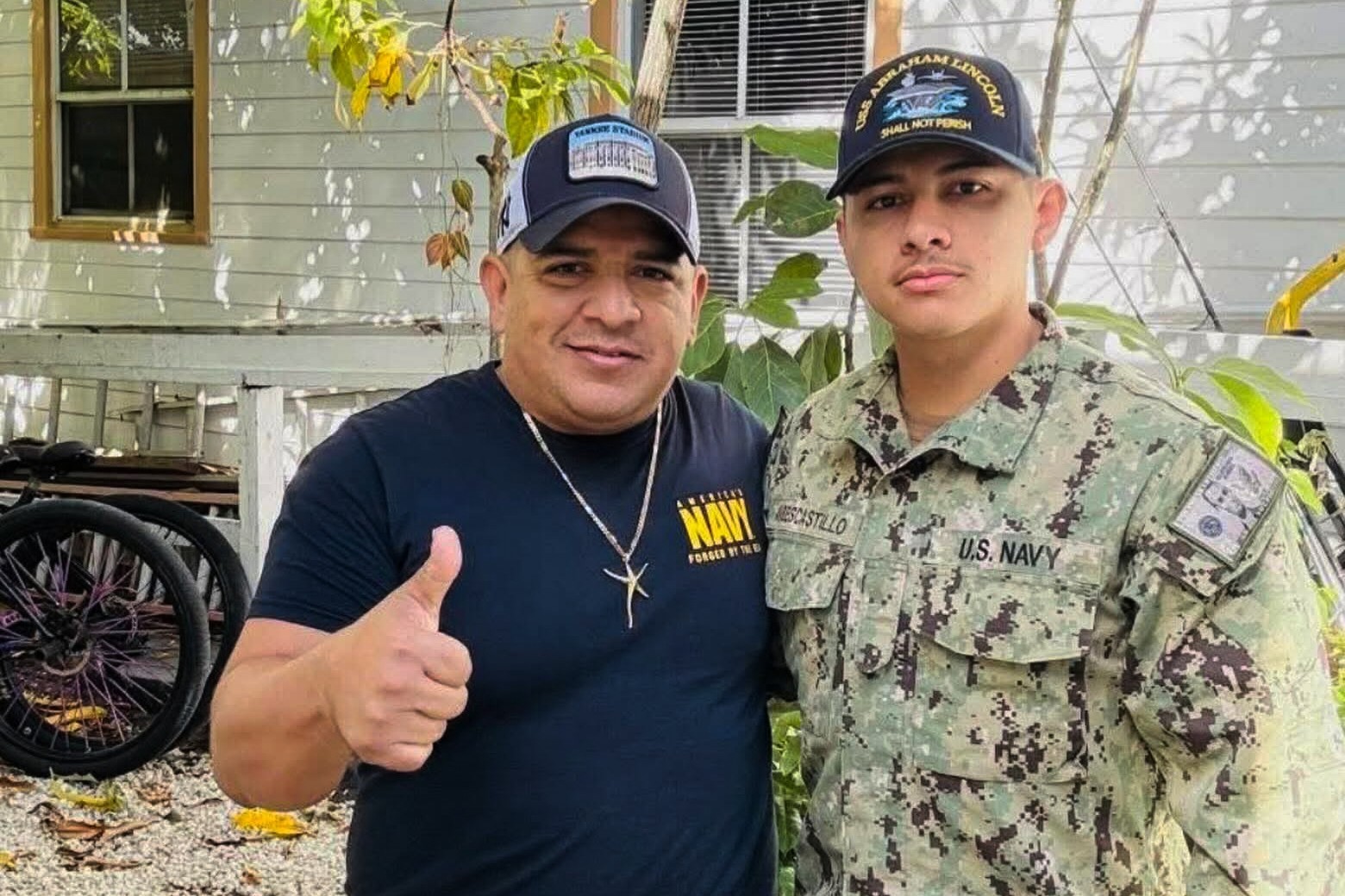 Governo Trump prende pai de militar que está há 9 meses em porta-aviões no Oriente Médio