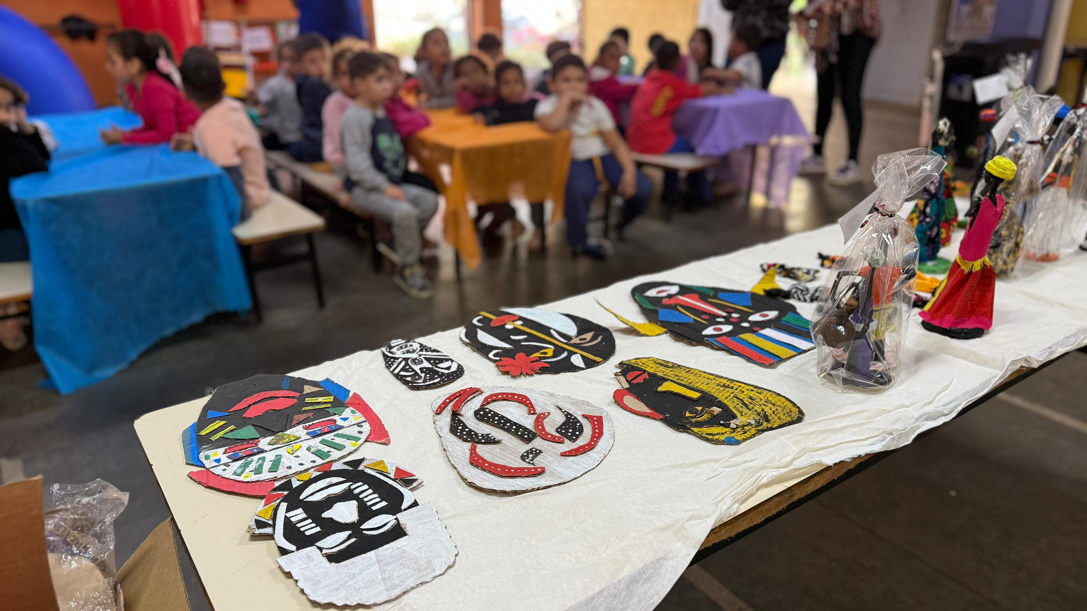 Rede municipal tem atividades de educação antirracista