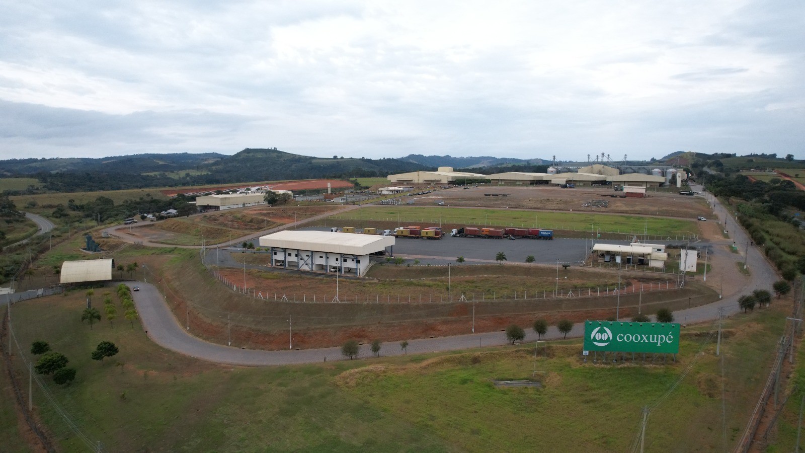 Complexo logístico da Cooxupé inova cadeia produtiva com a granelização