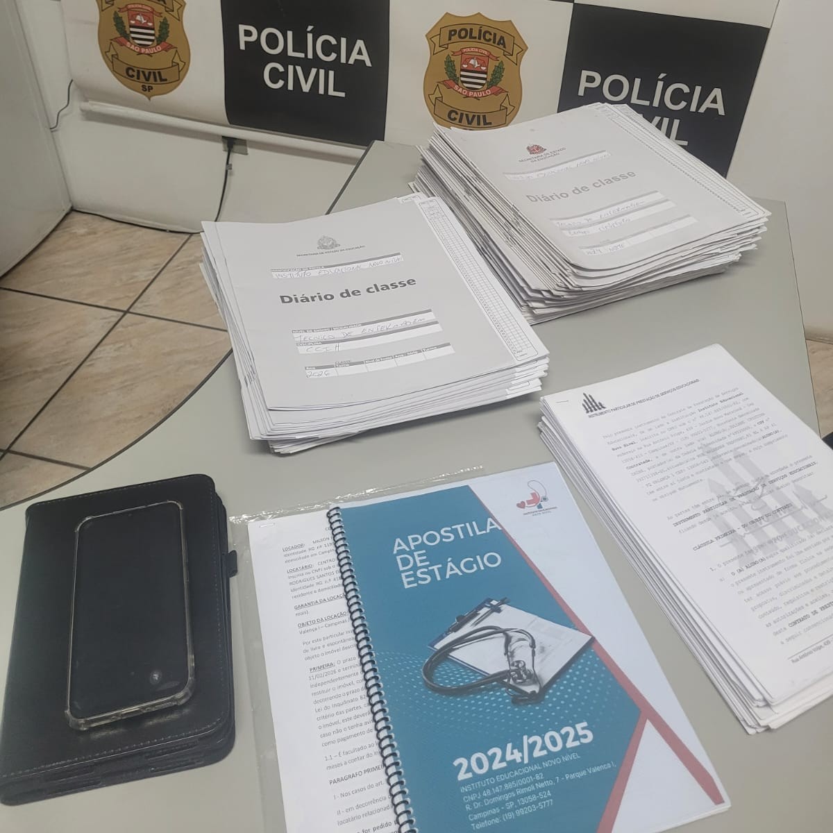 Polícia investiga instituto por emitir diplomas sem validade em curso de enfermagem sem autorização do MEC