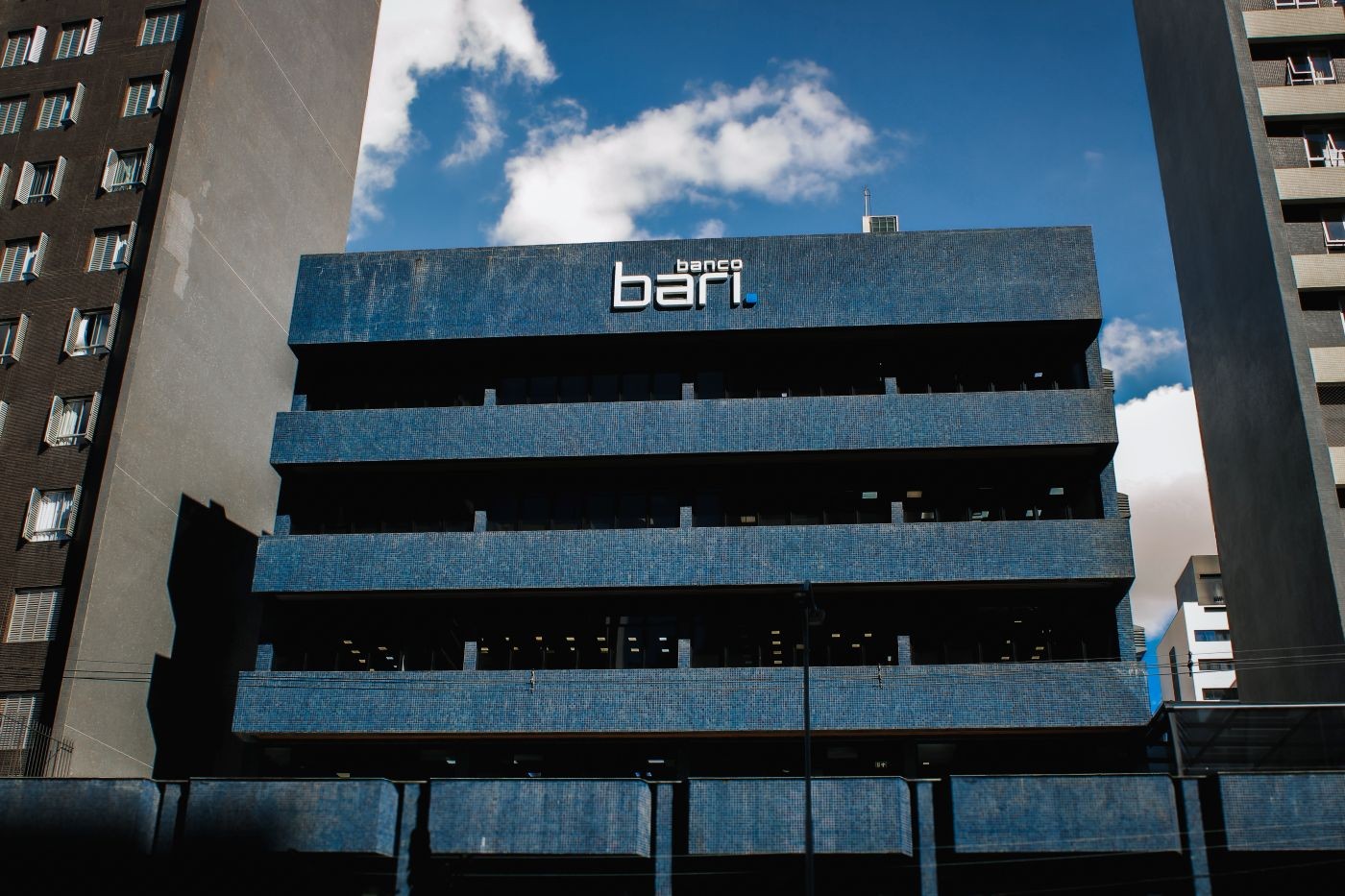 Como saber se um banco é sólido antes de tomar crédito