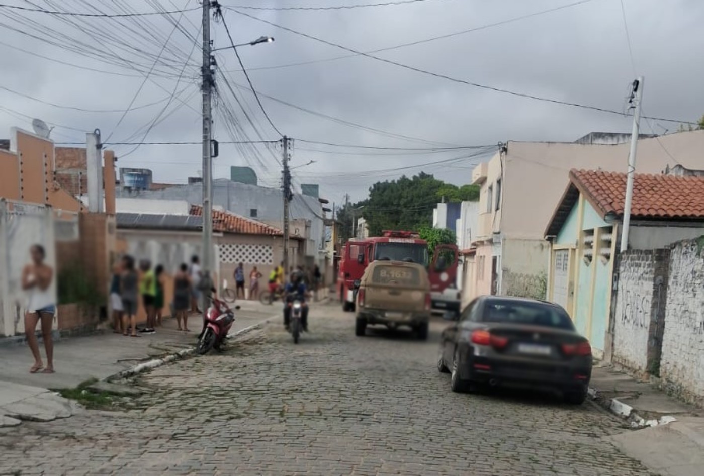 Três crianças morrem carbonizadas após incêndio em residência no interior da Bahia