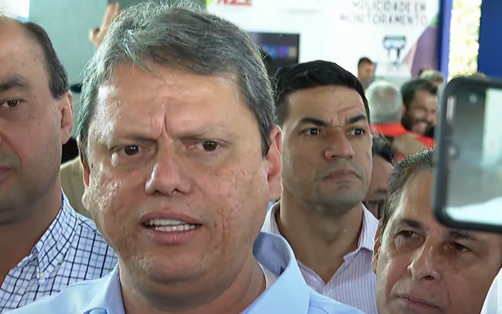 'Tarifaço' dos EUA: Tarcísio quer negociação e diz que impacto vai ser 'insuportável' a determinados setores
