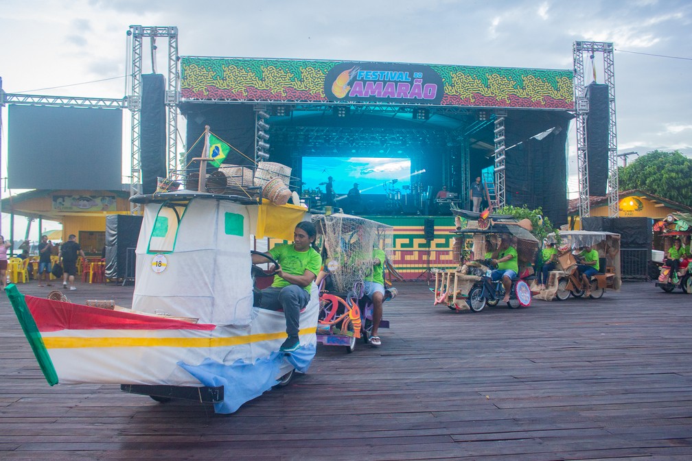 "Bicitáxis" personalizados durante o Festival do Camarão em Afuá, no Marajó — Foto: Ascom/Prefeitura de Afuá