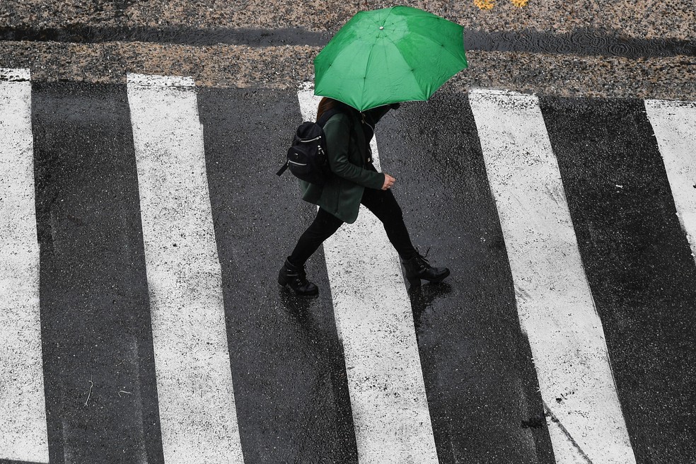 Chuva  na Zona Norte de SP em 31 de outubro — Foto: ROBERTO CASIMIRO/FOTOARENA/FOTOARENA/ESTADÃO CONTEÚDO