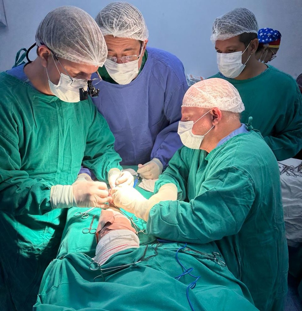 Cirurgia inédita no Brasil aconteceu em Cuiabá. — Foto: Instagram / reprodução