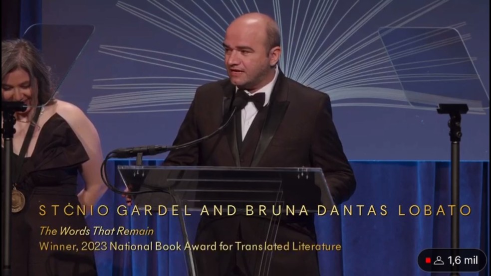Escritor cearense Stênio Gardel é vencedor do National Book Awards, nos EUA — Foto: Reprodução
