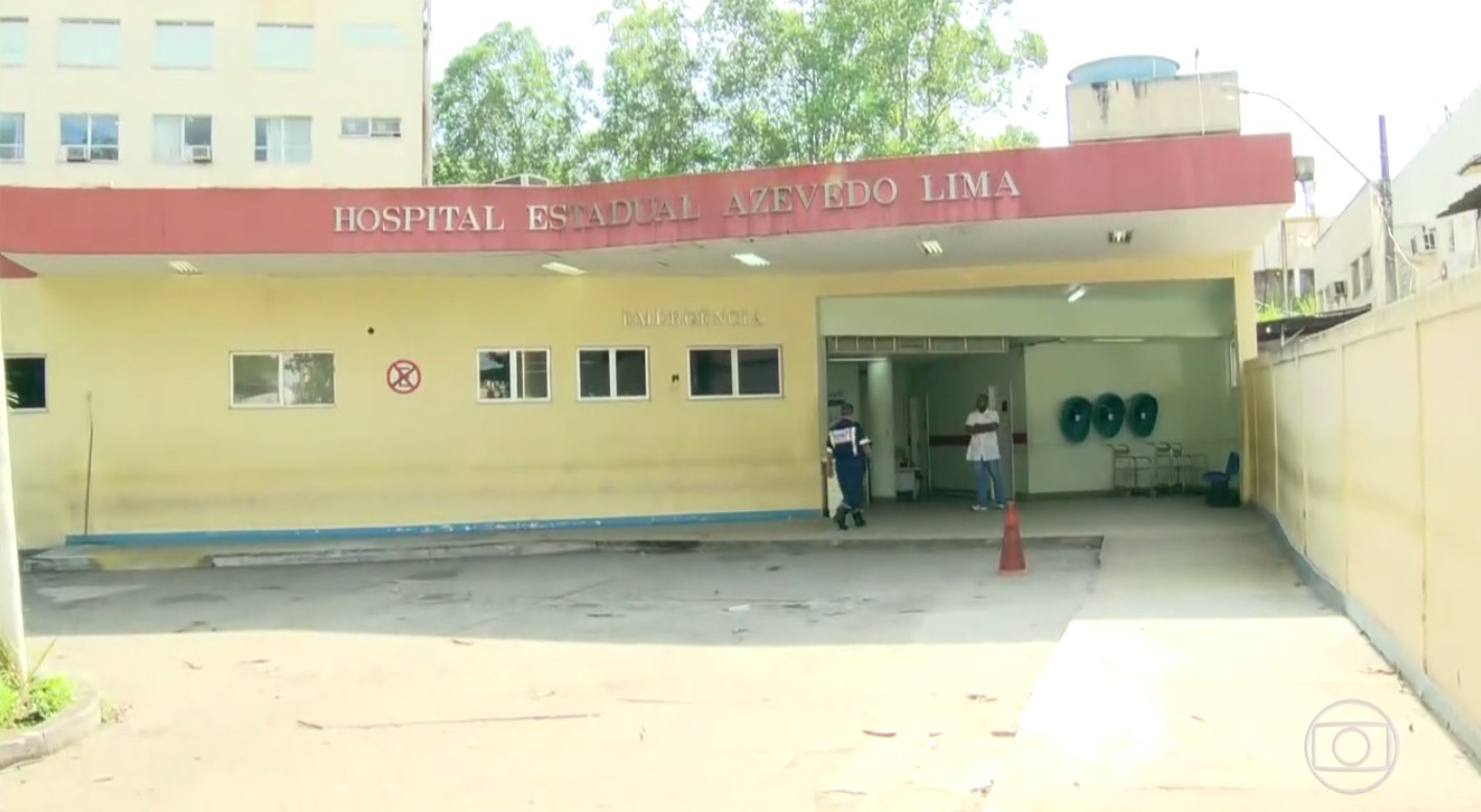 Mulher é vítima de tentativa de feminicídio dentro de casa em São Gonçalo; agressor morre