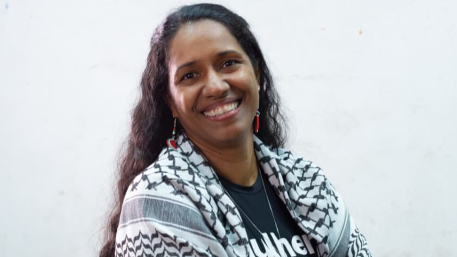 Qual é o número de Indira Xavier (UP) para o governo de Minas Gerais?