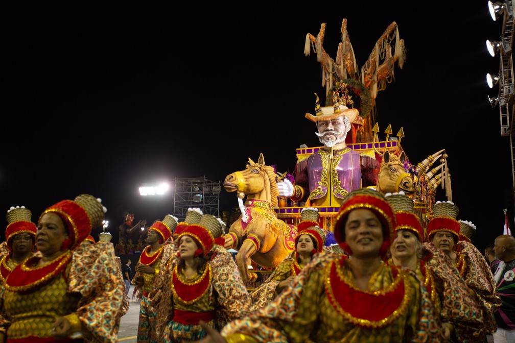 G1 - Pela 1ª vez, desfile Hare Krishna movimenta a Zona Sul do