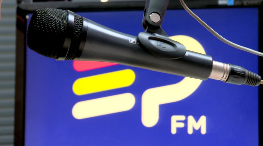 Rádio EP FM lidera ranking de audiência em Araraquara com 178 mil ouvintes ao mês na região