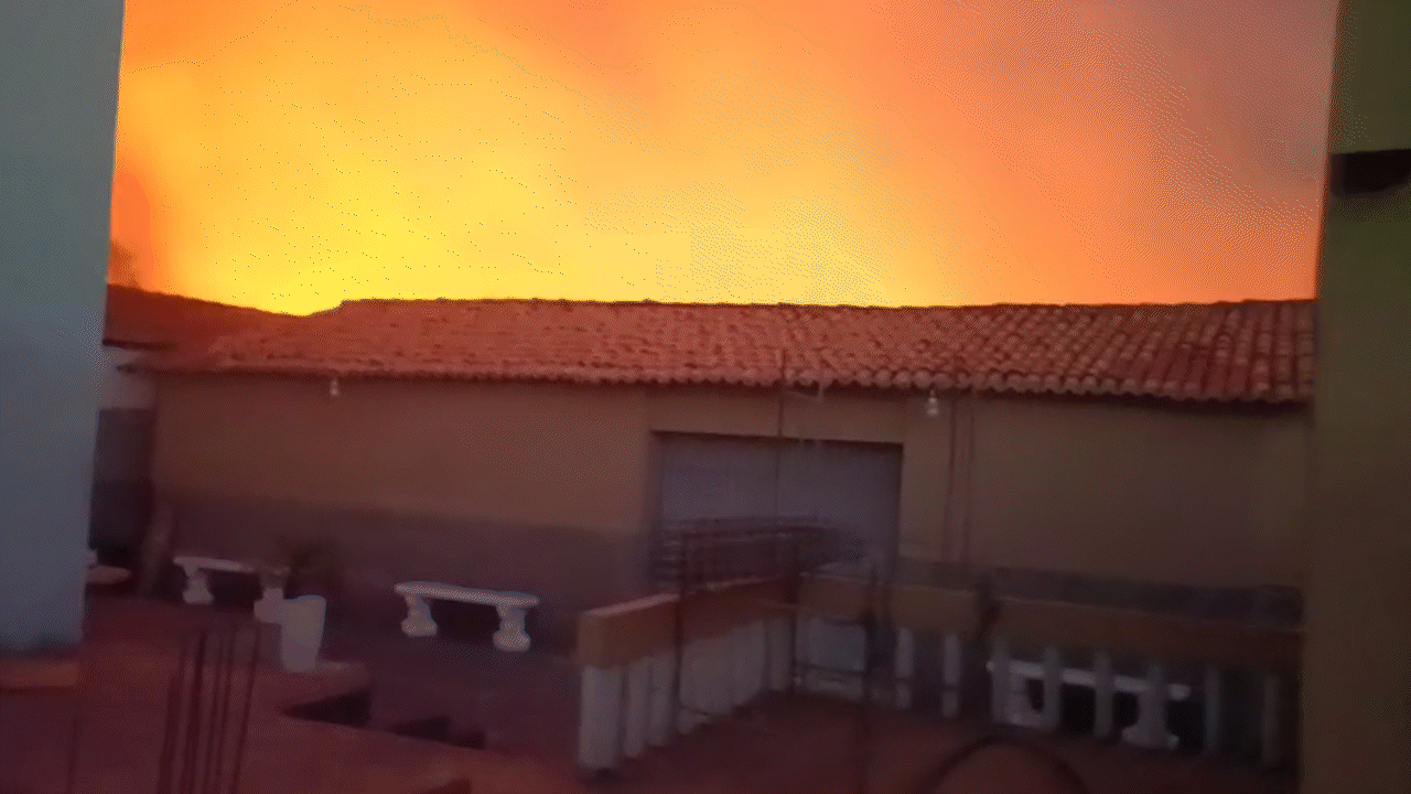 VÍDEO: Incêndio ameaça Casa Paroquial no PI, padre pede ajuda e mais de 50 fiéis se unem para conter chamas