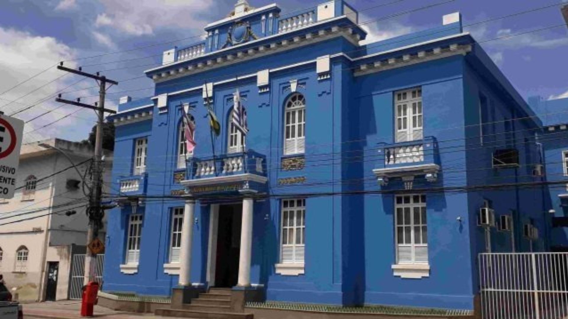 Vereadores e servidores da Câmara de Colatina são condenados por viagens com dinheiro público