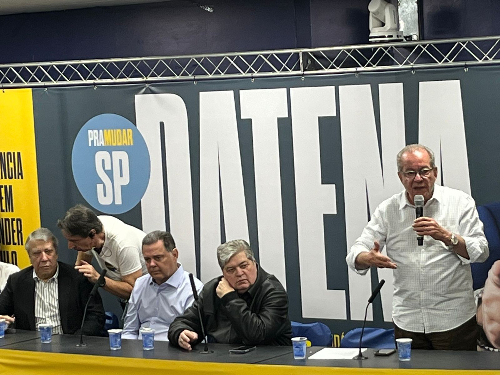  
PSDB e Cidadania oficializam candidatura de Datena à prefeitura de São Paulo em convenção com tumulto
