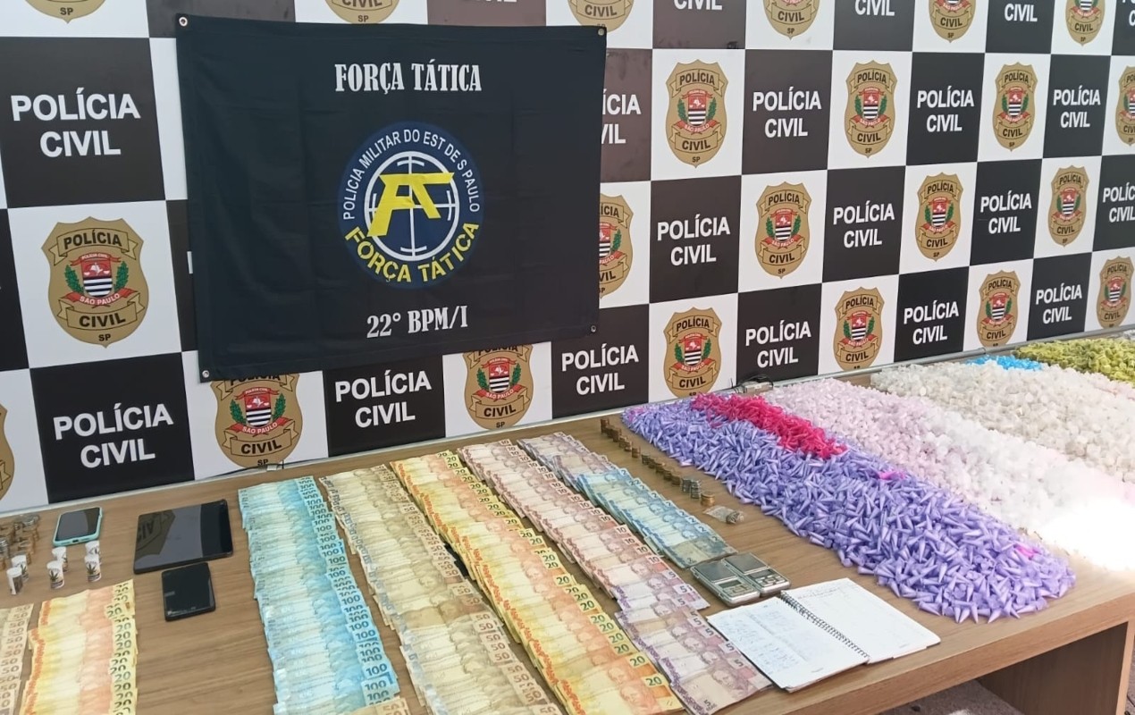 Operação policial prende 10 pessoas e apreende drogas e dinheiro no interior de SP