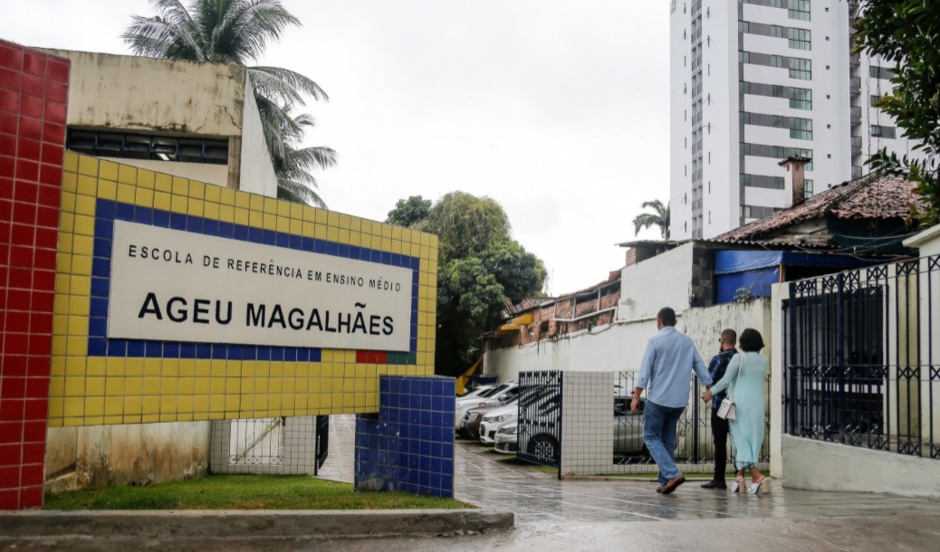 Escolas estaduais abrem matrículas para novos alunos em 2025; saiba como se inscrever