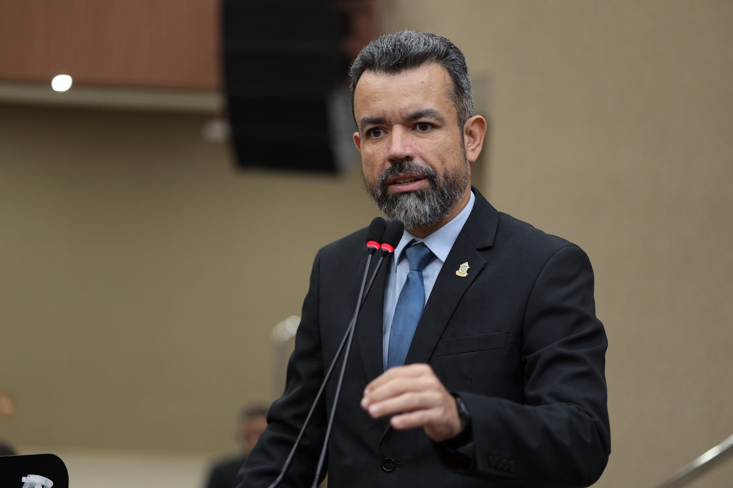 Câmara oficializa perda de mandato de Antônio Peixoto como vereador de Manaus