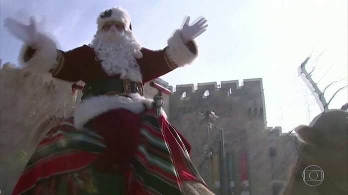 G1 - Desempregados tentam salvar o ano trabalhando pela 1ª vez de papai noel  - notícias em São Paulo