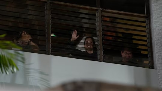 Foi uma das operações 'mais espetaculares', dizem venezuelanos resgatados de embaixada