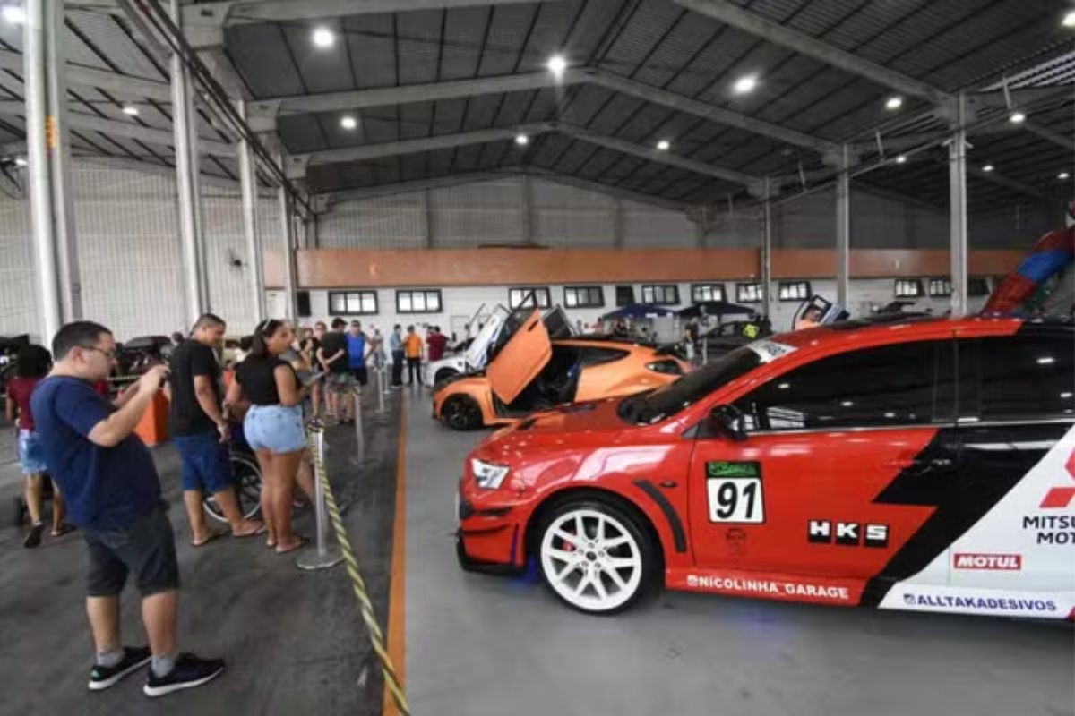 Praia Grande recebe encontro de carros tunados com atrações e entrada gratuita; saiba mais 