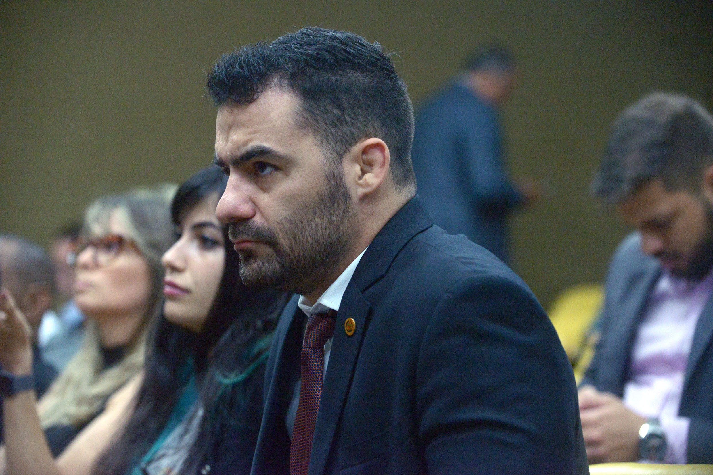 Justiça condena ex-deputado Arthur do Val a pagar R$ 30 mil por declarações contra muçulmanos e determina retratação