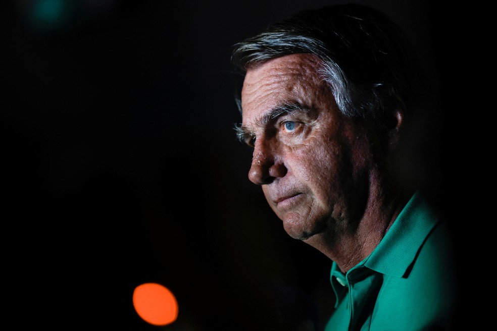 Bolsonaro no Aeroporto de Brasília em 6 de março de 2025 — Foto: Adriano Machado/Reuters