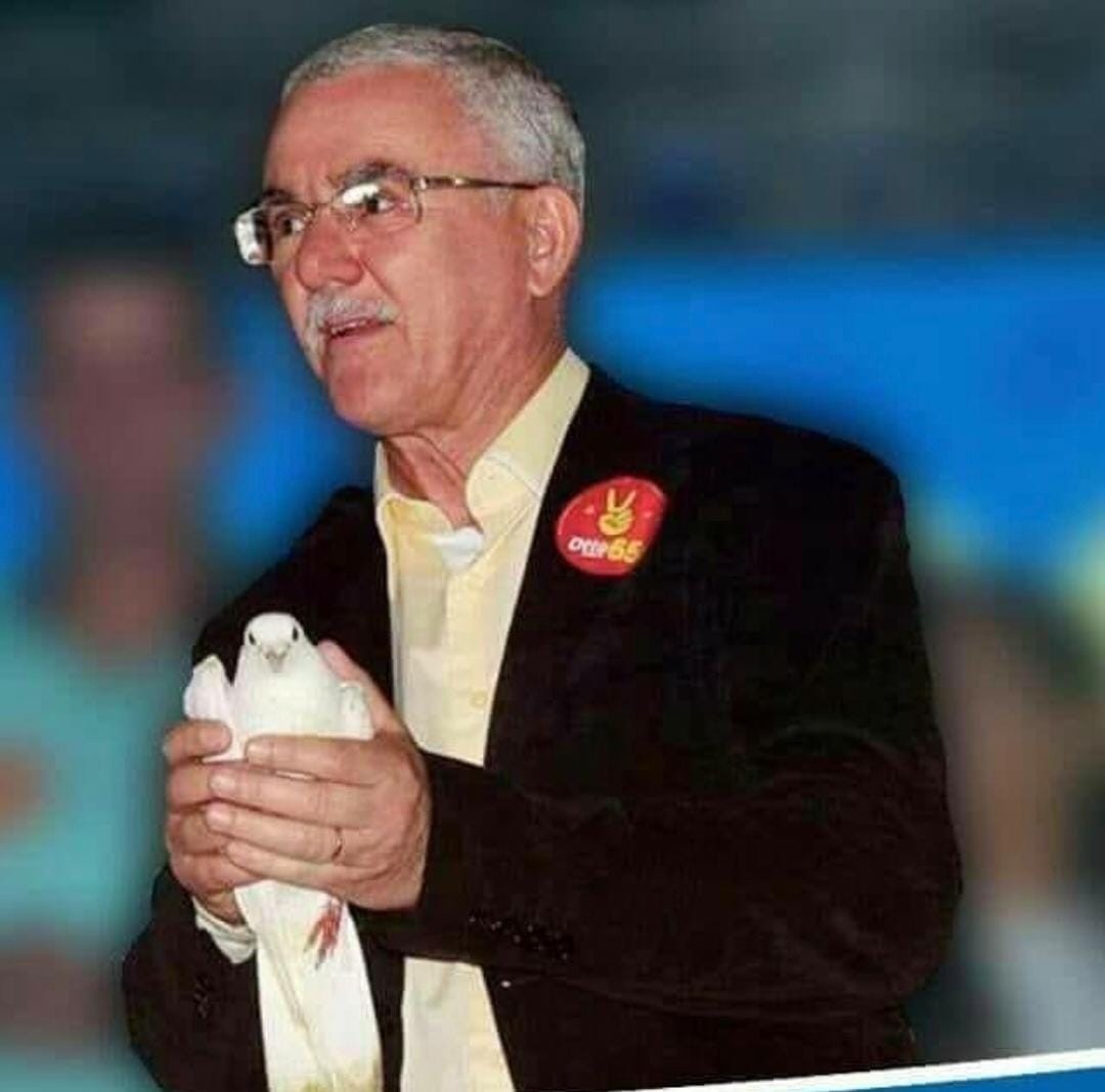 Ex-prefeito de Poções é preso durante operação contra desvio e lavagem de dinheiro