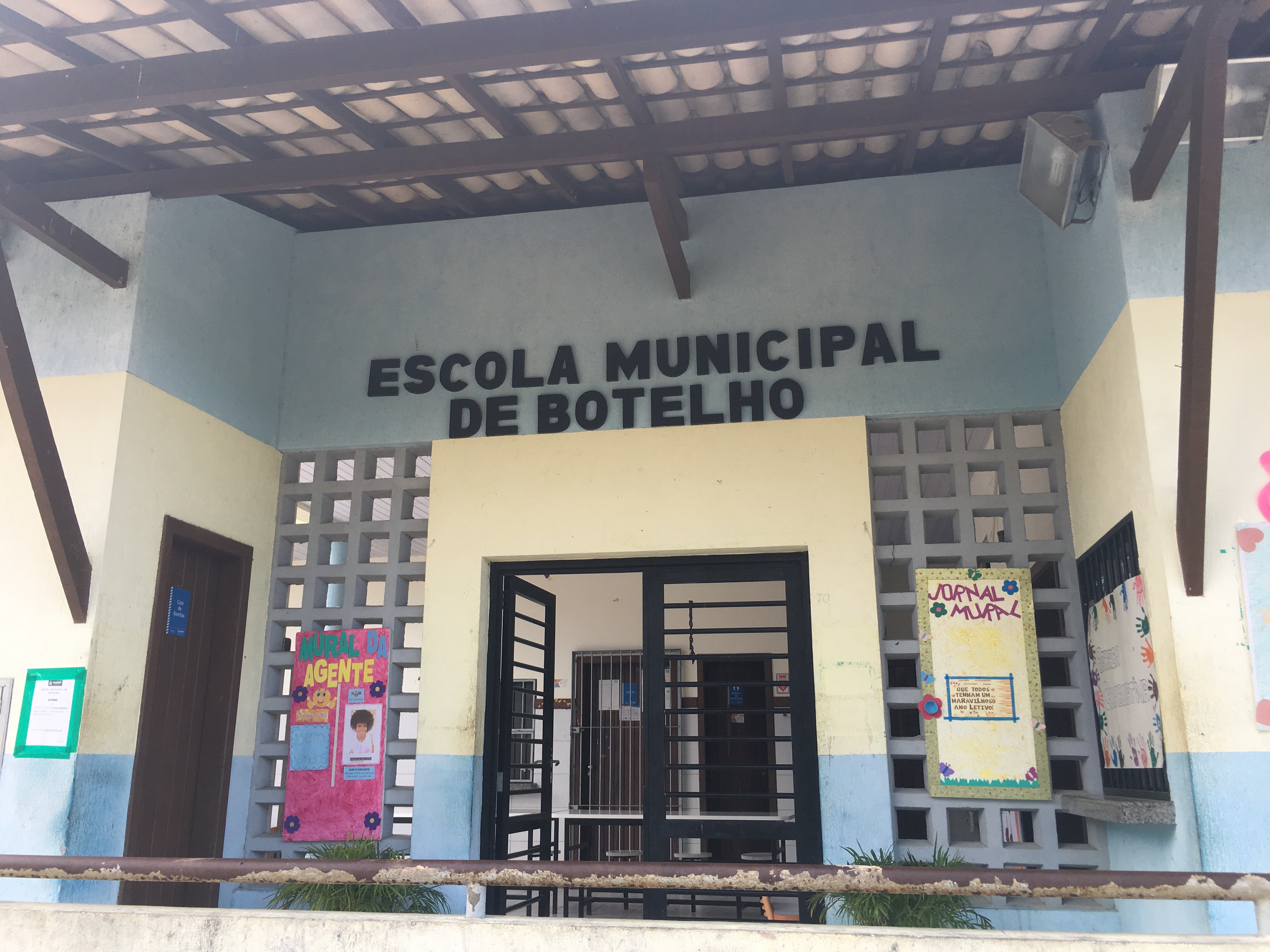 MP-BA recomenda e prefeito de Salvador anuncia que alunos da rede municipal vão receber alimentação nas escolas