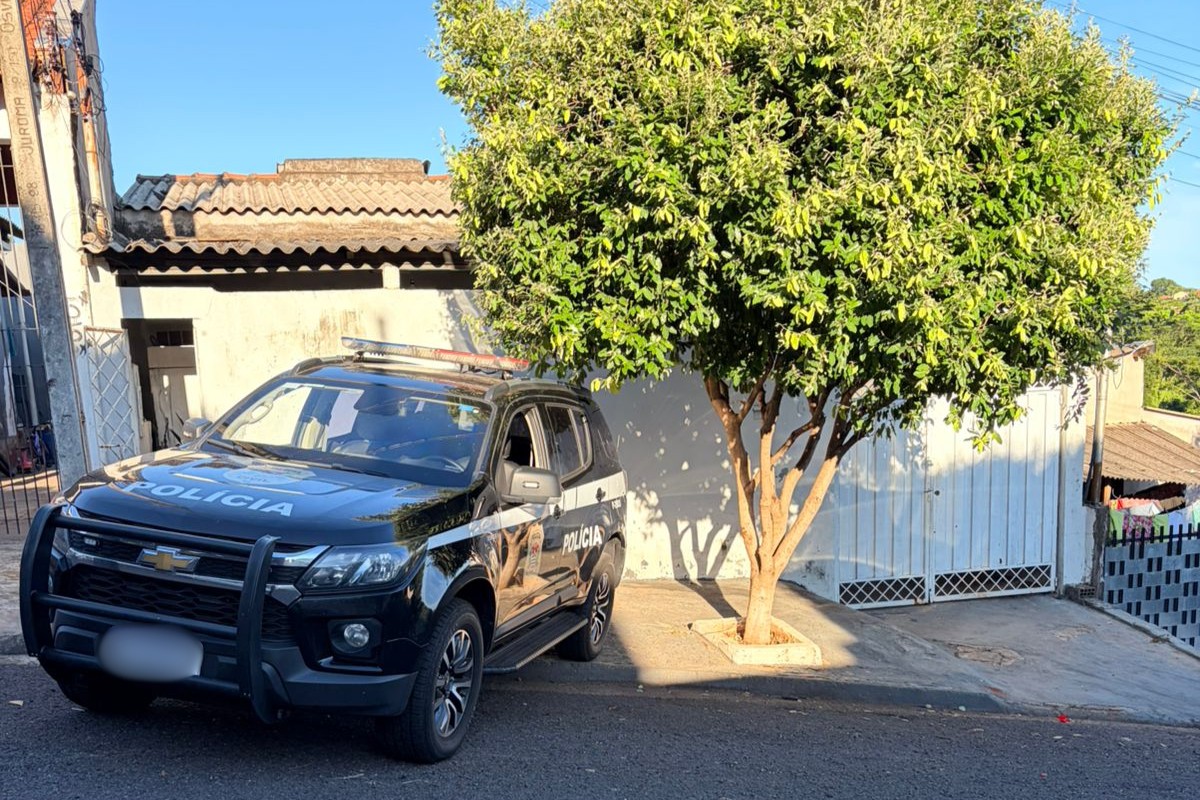 Suspeitos de sequestrar e torturar homem em ‘tribunal do crime’ são presos no interior de SP