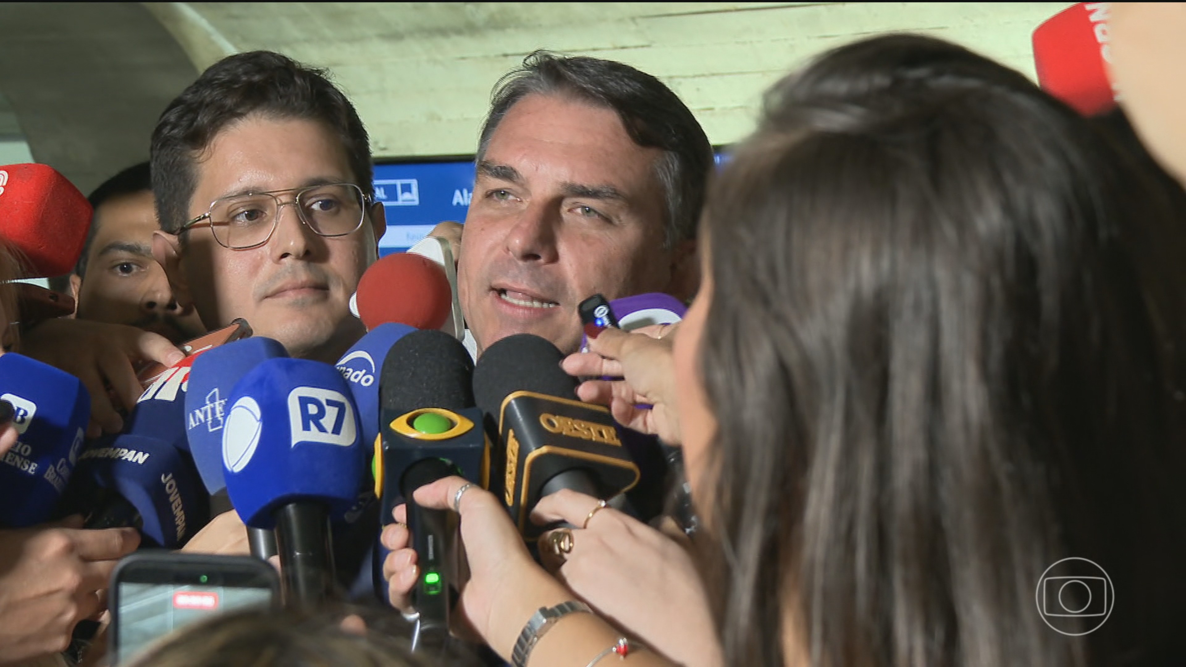 Coaf identifica que Vorcaro repassou R$ 8 milhões extras para produção de filme sobre Bolsonaro