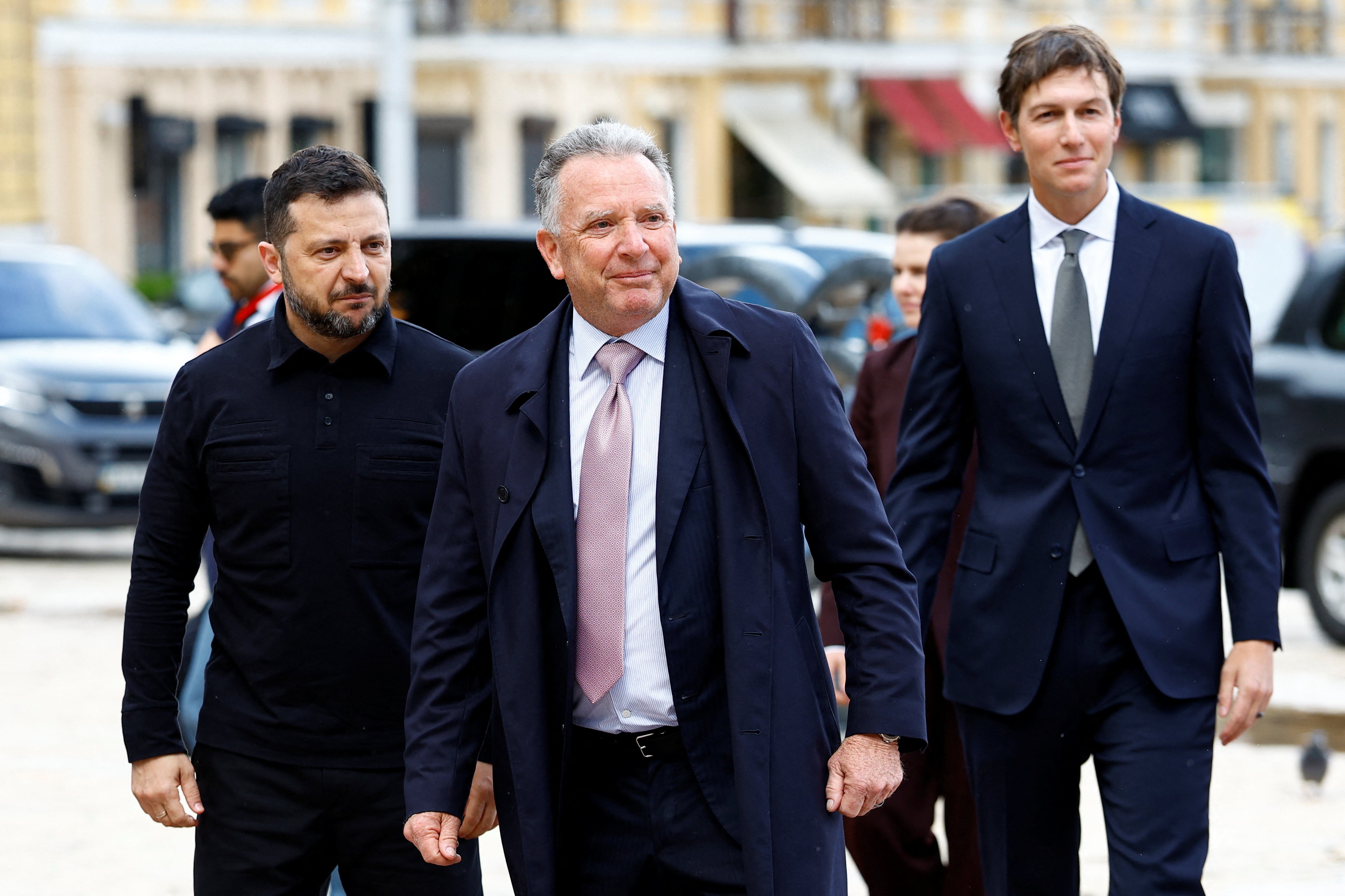 Enviados dos EUA chegam a Kiev após reunião com Putin em Moscou