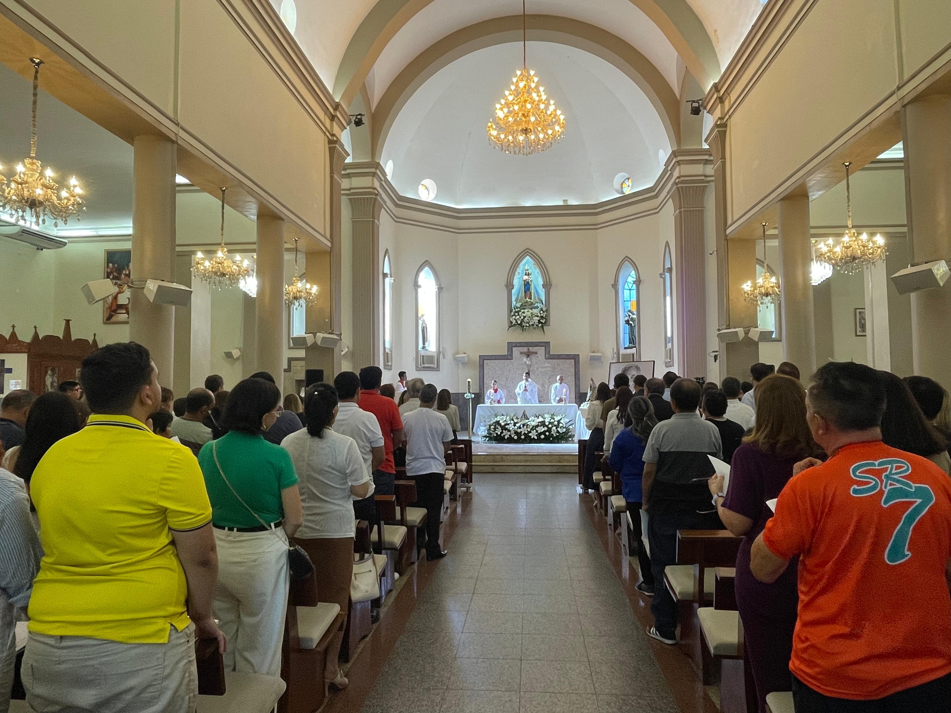 Missa de sétima dia do empresário Carlos Braga reúne familiares e amigos em Manaus
