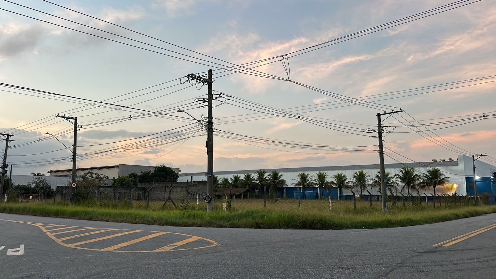Câmara de Taubaté adia votação de projeto de leilão de terreno em Quiririm e aprova novo Código de Obras