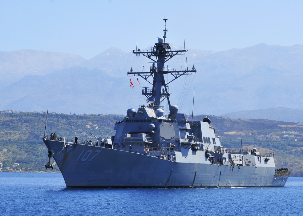 O destróier USS Gravely, em 2013 — Foto: D. L. "Paul" Farley/Marinha dos Estados Unidos