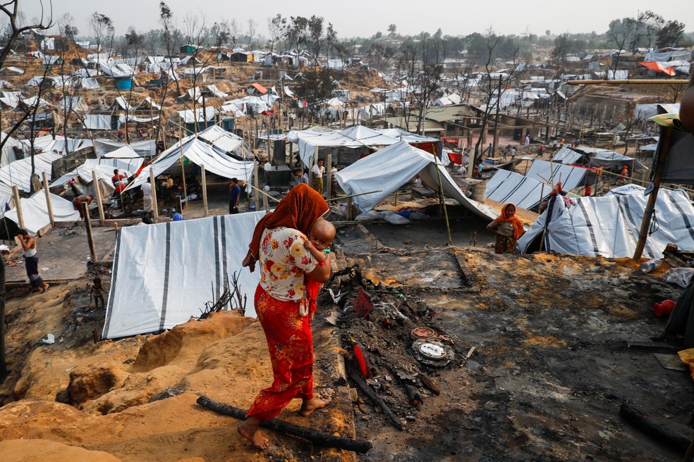 Campos de refugiados em Cox's Bazar, Bangladesh, em imagem de 24 de março de 2021. — Foto: Reuters/Mohammad Ponir Hossain