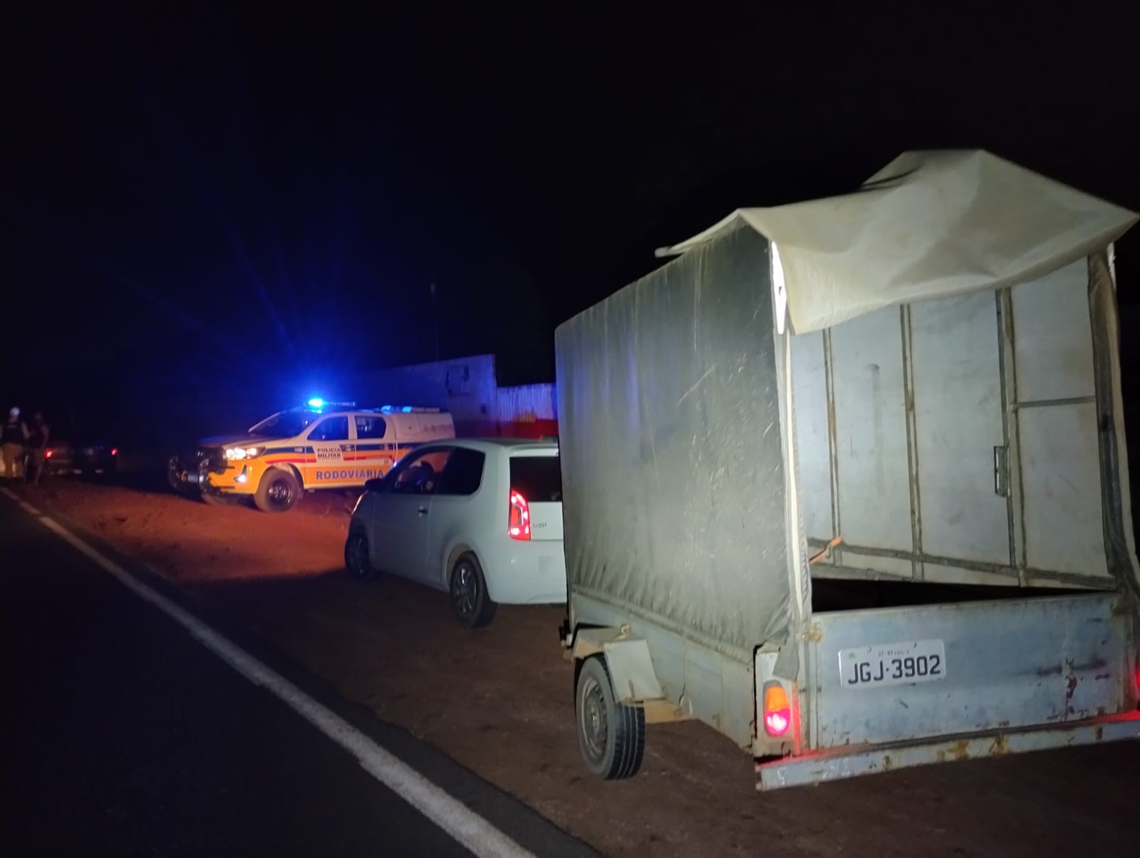 Carro e carretinha com sinais de adulteração são apreendidos em operação no Norte de MG