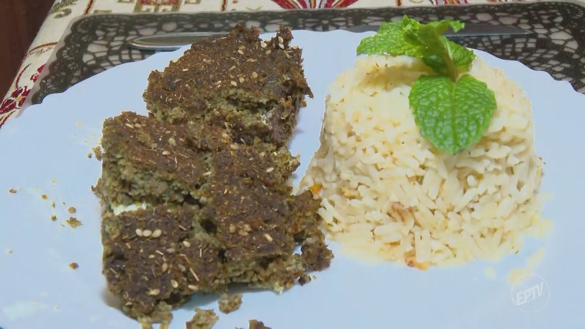 'Sabor de Casa': aprenda a fazer kibe de forno vegetariano; veja receita