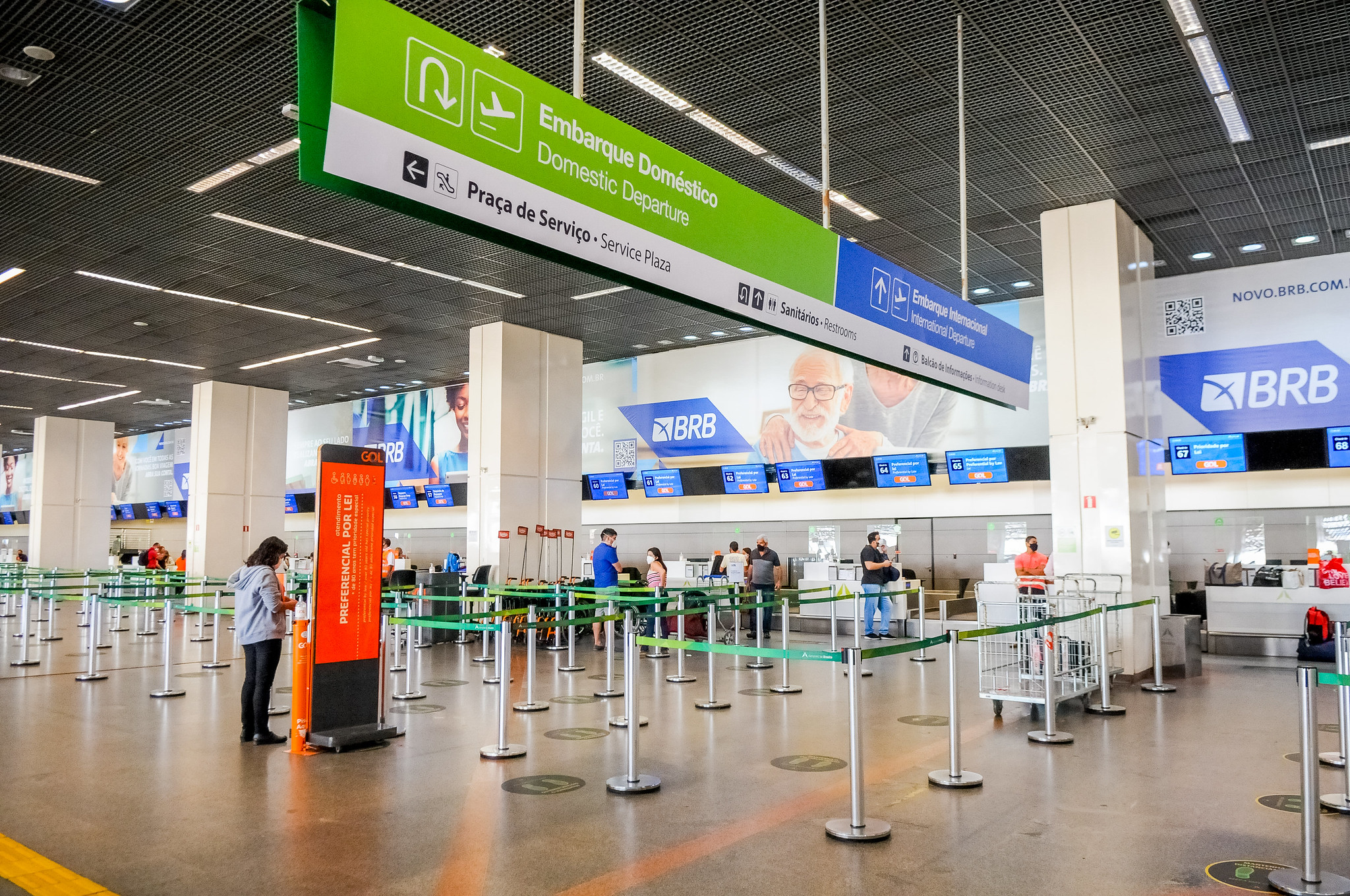 Aeroporto de Brasília esvazia áreas após suspeita de vazamento de gás
