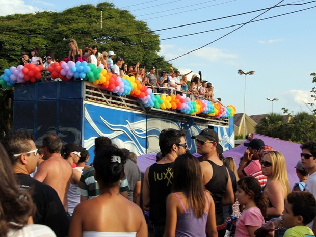 Araraquara realiza a 15ª edição da Parada do Orgulho LGBTQIA+ neste domingo