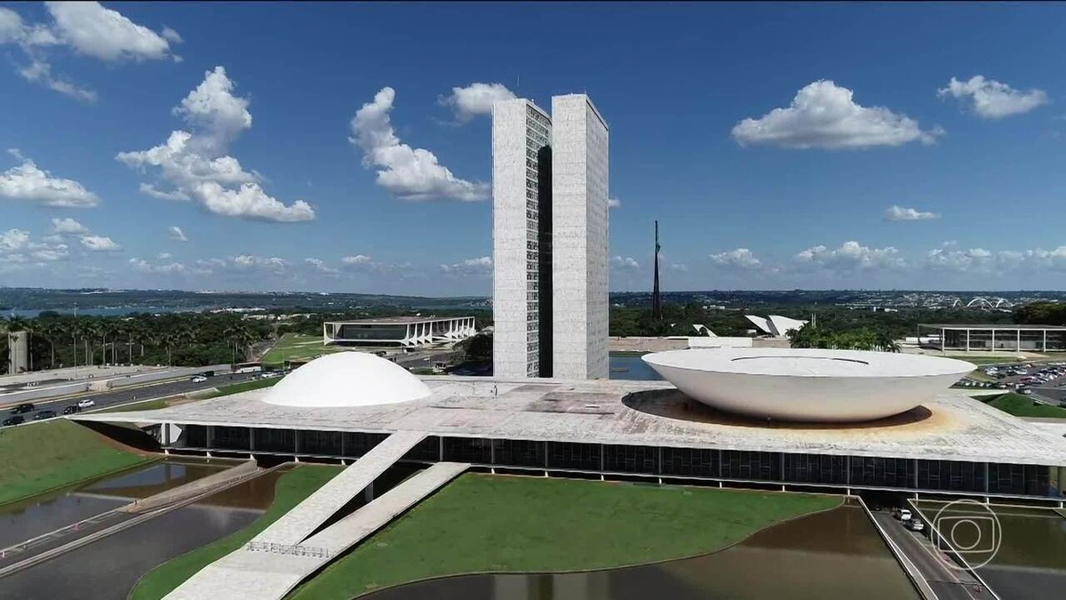 'Tem que ter sempre sintonia com Lira', diz líder do governo após reunião no Planalto