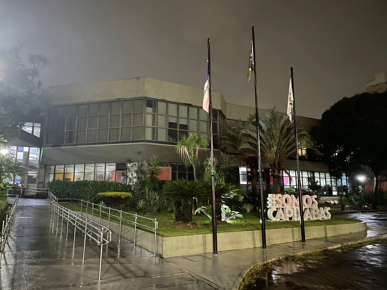 Raio interrompe sinal da TV Gazeta na Grande Vitória; veja alternativas para assistir canal