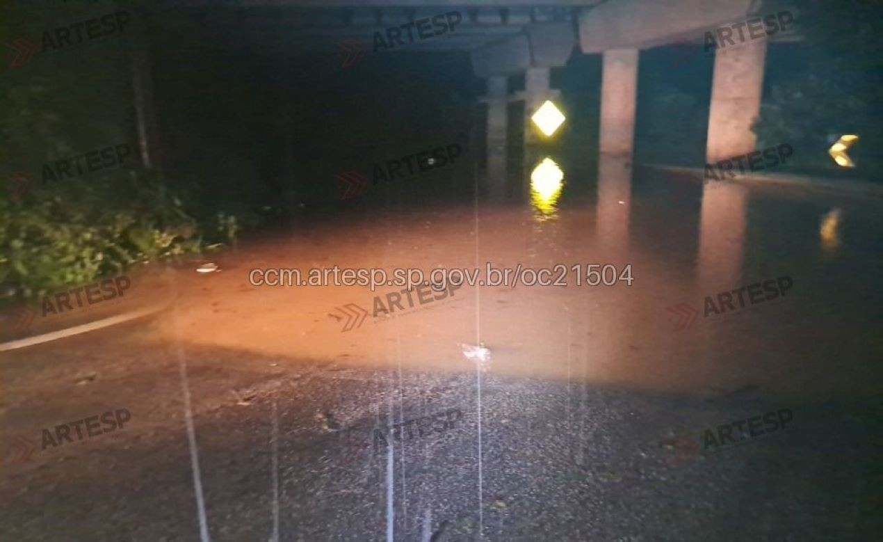 Temporal causa alagamentos e deixa moradores desabrigados na região de Itapetininga