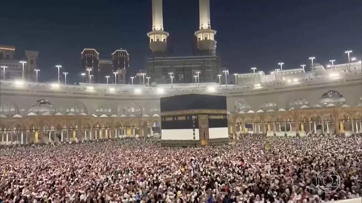 El calor mata a más de mil musulmanes mientras realizaban el Hajj en La Meca, Arabia Saudita  periódico nacional