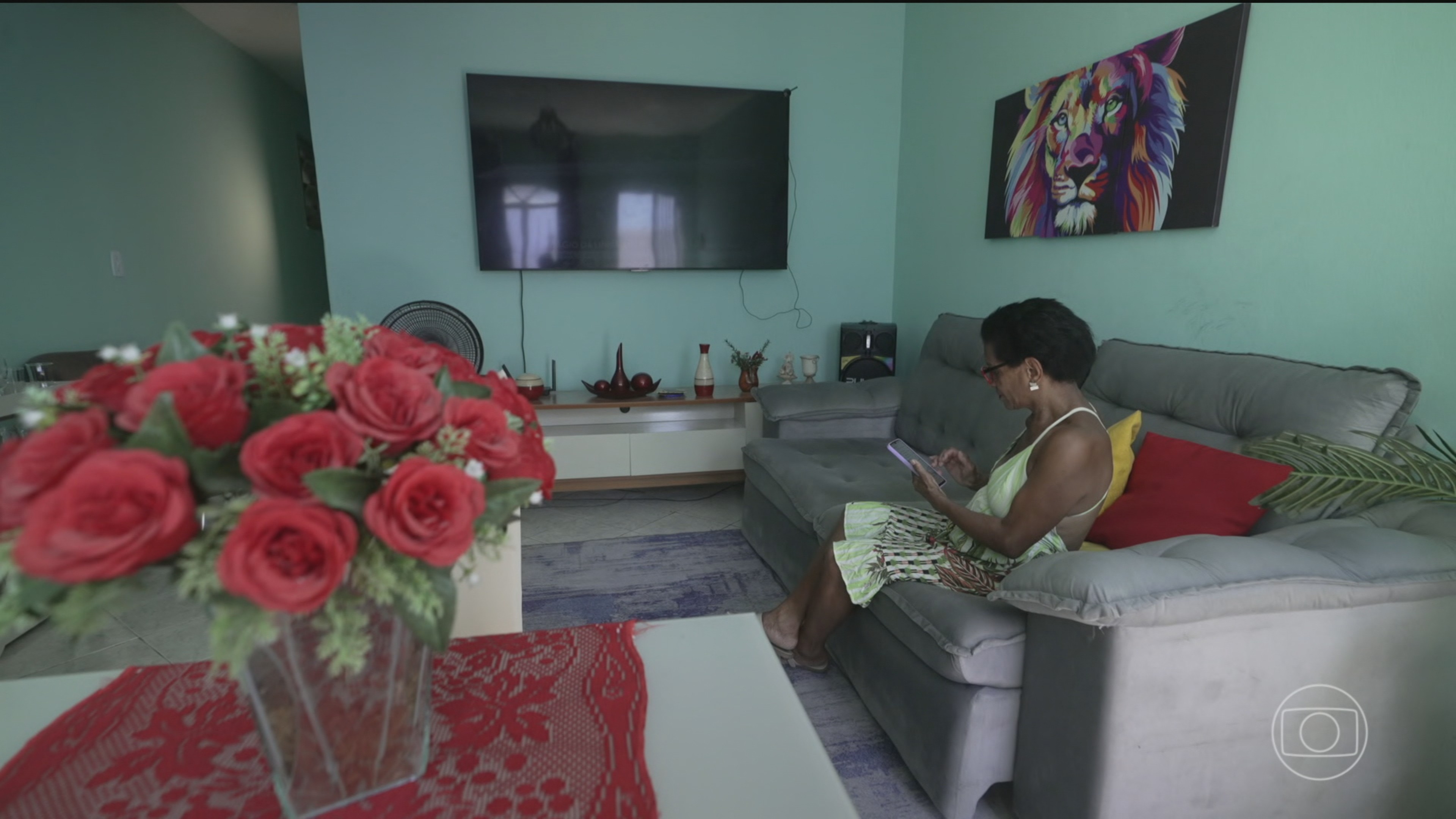 Há cada vez mais brasileiros morando sozinhos, diz IBGE