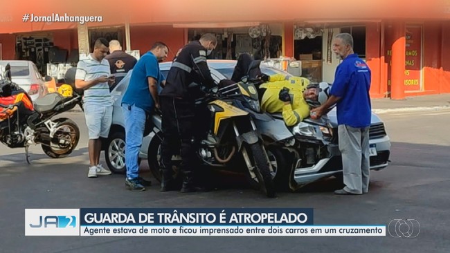 Guarda de trnsito  atropelado
