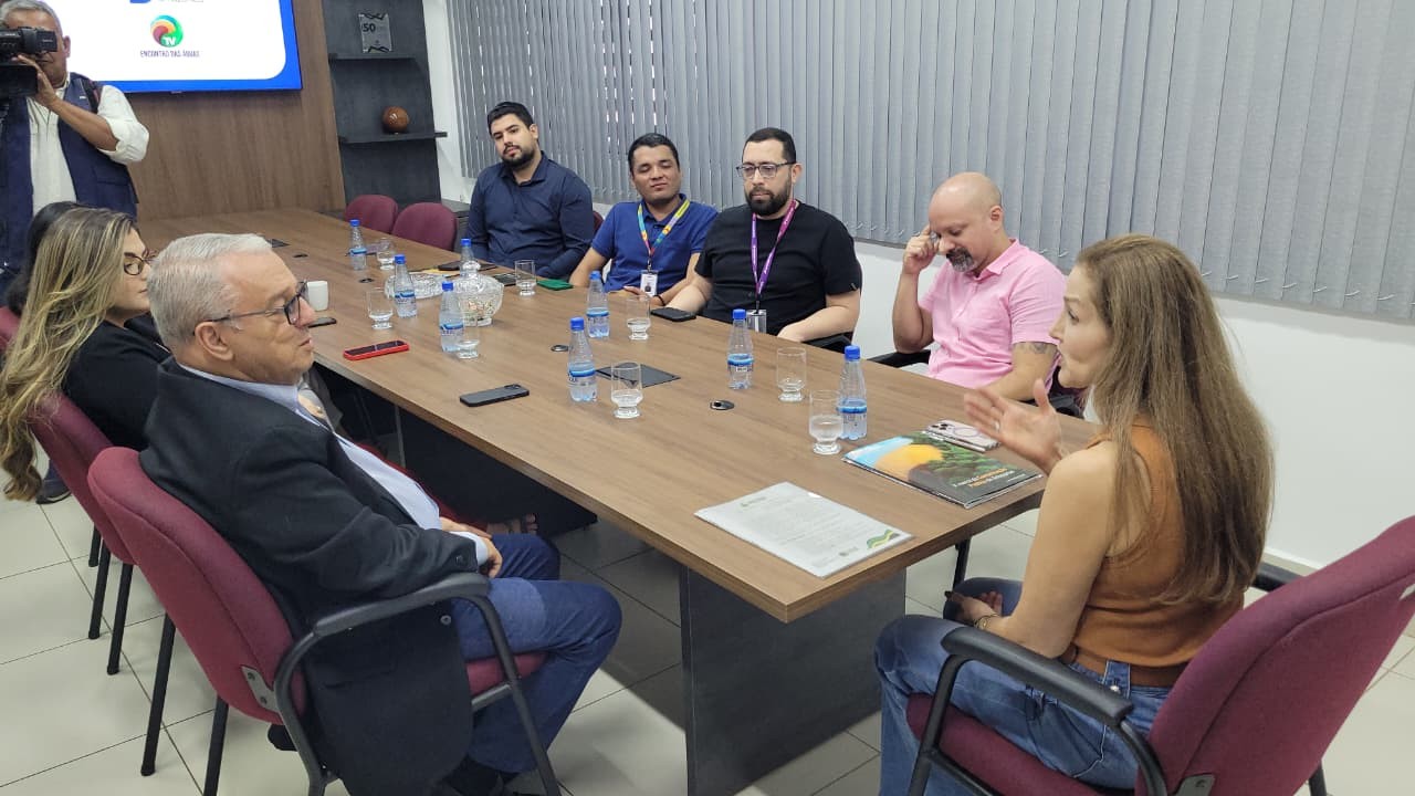 Fundação Rede Amazônica e FUNTEC firmam acordo para fortalecer comunicação regional no Amazonas